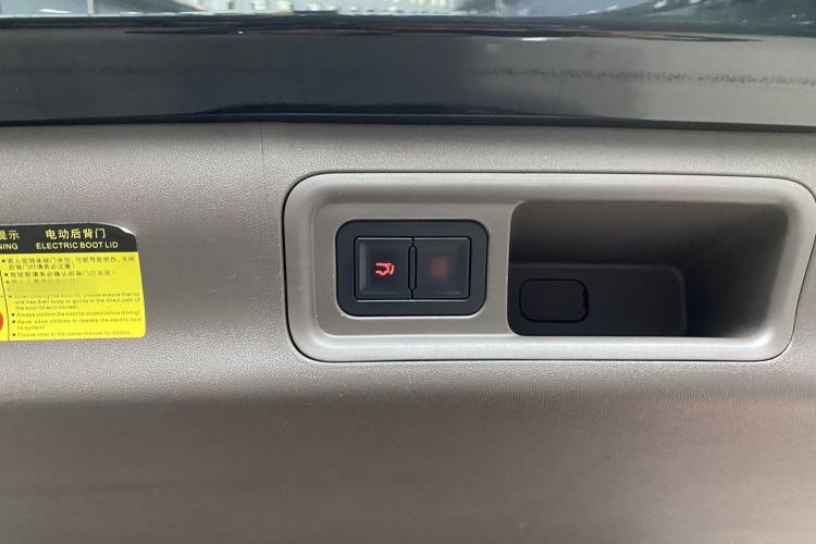 Used Denza D9 2022 DM-i 970 Four-Wheel Drive Flagship Model