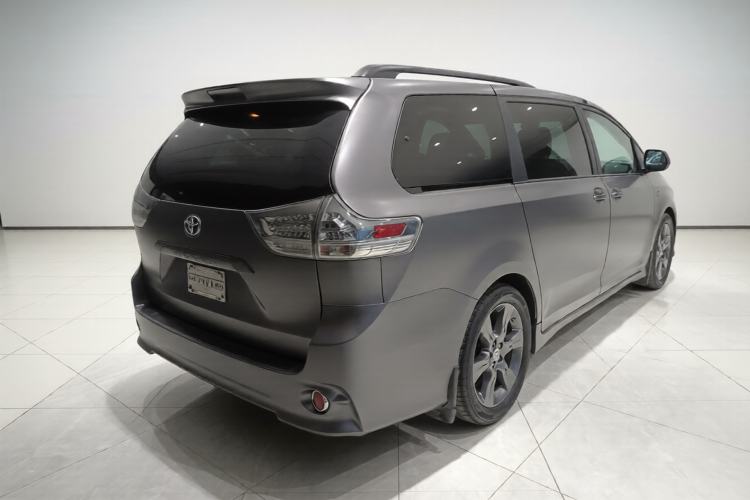Used Toyota Sienna (Parallel Import) 2015 3.5L Automatic 7-Seater Parallel Import