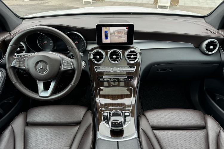 Used Mercedes-Benz GLC 2018 Facelifted GLC 260 4MATIC Dynamic Edition
