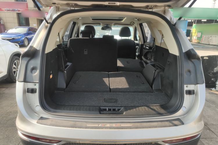 Used JETOUR X90 2019 1.6T DCT Smart Travel Version 7 Seats China VI Standard
