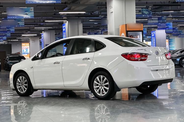 Used Buick GT 2013 GT 1.6L Automatic Fashion Edition