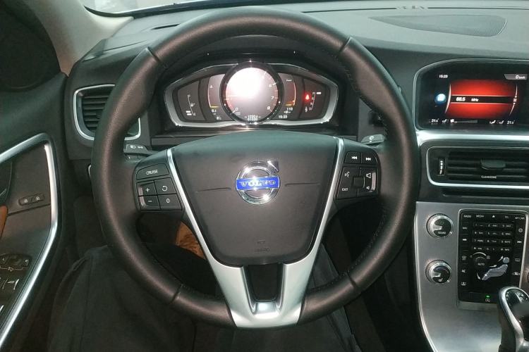 Used Volvo S60 2017 S60L T5 Intelligent Drive Edition
