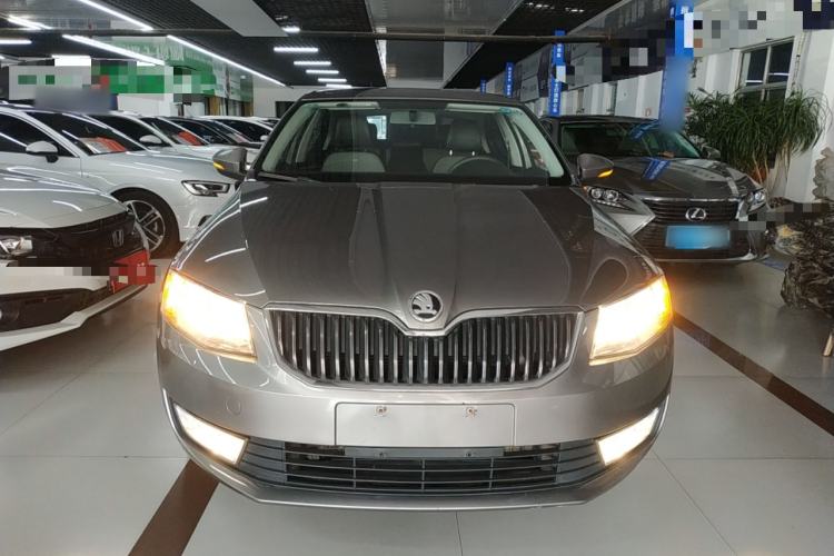 Used Skoda Octavia 2016 1.6L Automatic Chuanxing Edition
