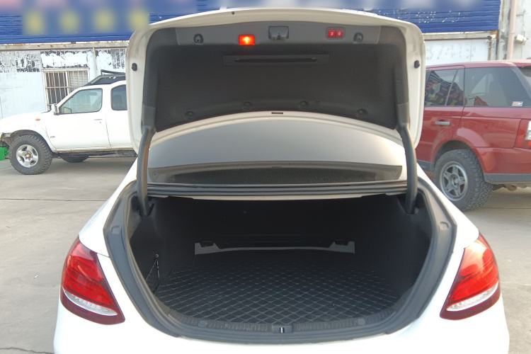 Used Mercedes-Benz E-Class 2018 Restyled E 300 L Sport Luxury Edition
