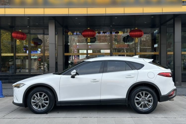 Used Mazda CX-4 2018 2.0L Automatic Two-Wheel Drive Blue Sky Leading Edition China V Standard