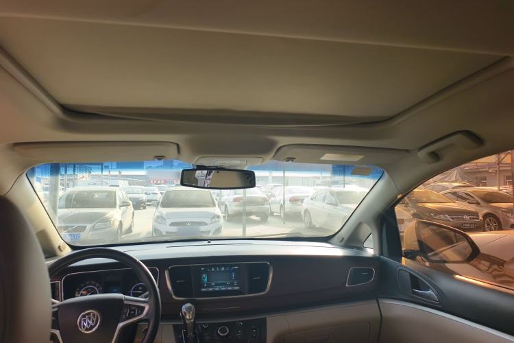 Used Buick GL8 2017 25S Luxury Version China V Standard
