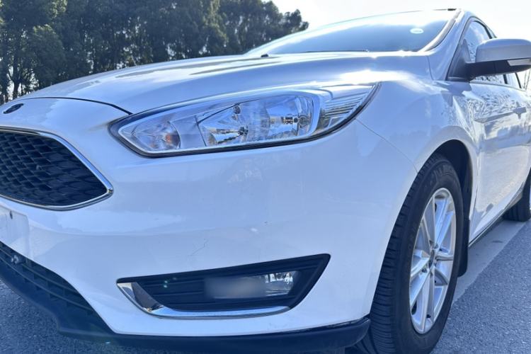 Used Ford Focus 2015 Hatchback 1.6L Automatic Fashion Edition
