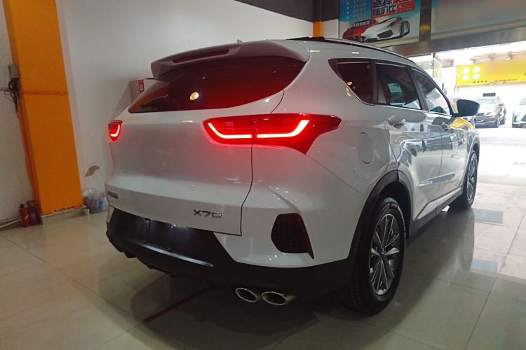 Used JETOUR X70 2025 1.5T DCT Overdrive PRO 5-Seater
