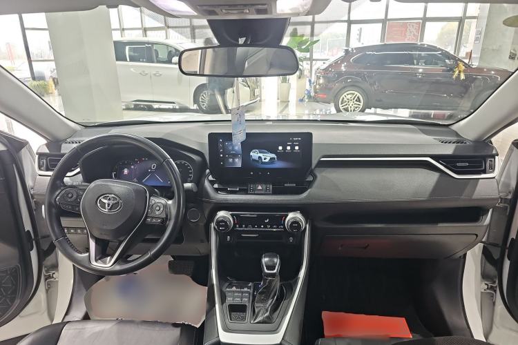 Used Toyota Wildlander 2023 2.0L CVT Four-Wheel Drive Luxury PLUS Edition
