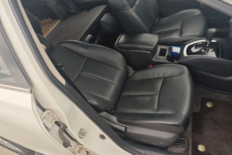 Used Nissan X-Trail 2014 2.0L CVT Comfort Edition 2WD
