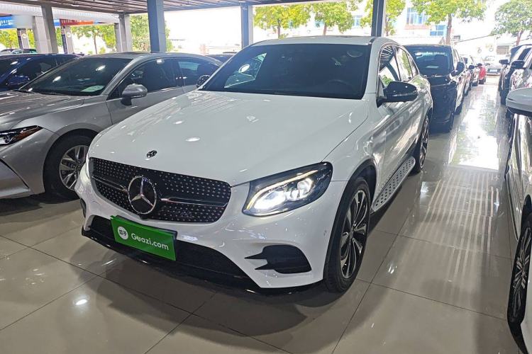 Used Mercedes-Benz GLC Coupe 2019 GLC 260 4MATIC Coupe SUV
