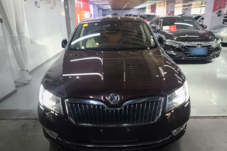 Used Skoda Superb 2013 1.8TSI Automatic Yashi Edition
