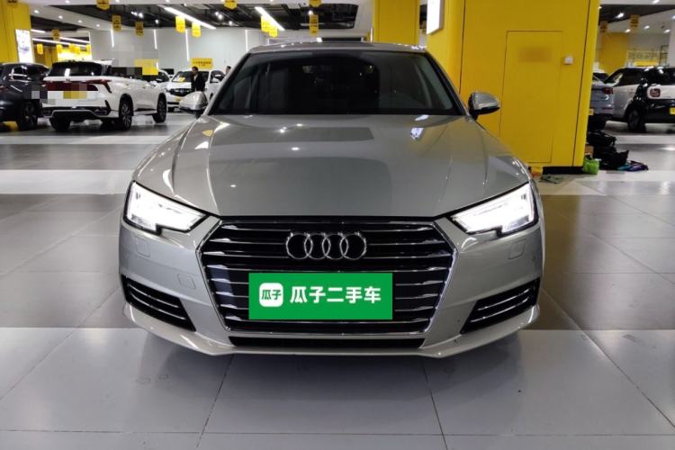 Used Audi A4L 2018 30th Anniversary Edition 40 TFSI Trendy Model
