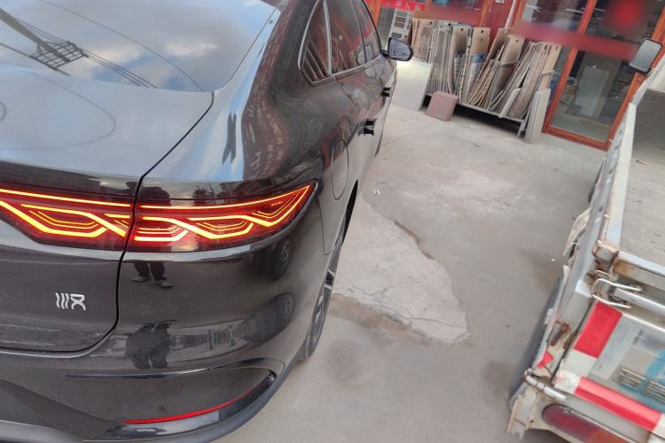 Used BYD Han 2023 EV Champion Edition 605KM Front-Drive Premium Model
