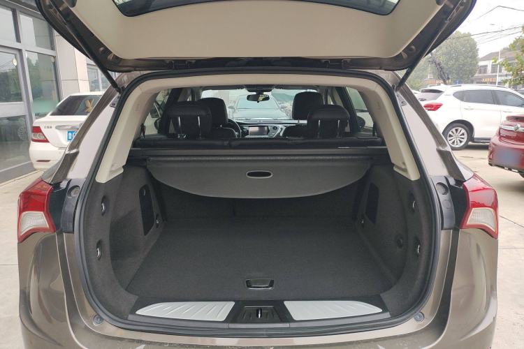 Used Buick Envision 2018 20T Two-Wheel-Drive Elite Model
