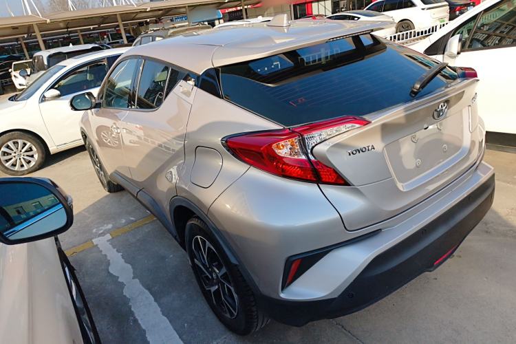 Used Toyota C-HR 2020 2.0L Leading Edition
