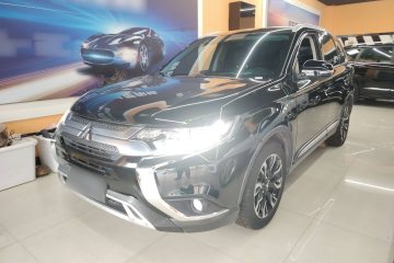 Used Mitsubishi Outlander 2019 2.0L Two-Wheel Drive Comfort Edition 5 Seats China VI Standard