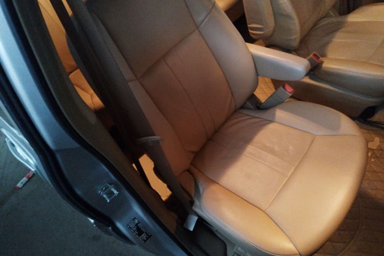 Used Buick GL8 2014 2.4L Classic Edition
