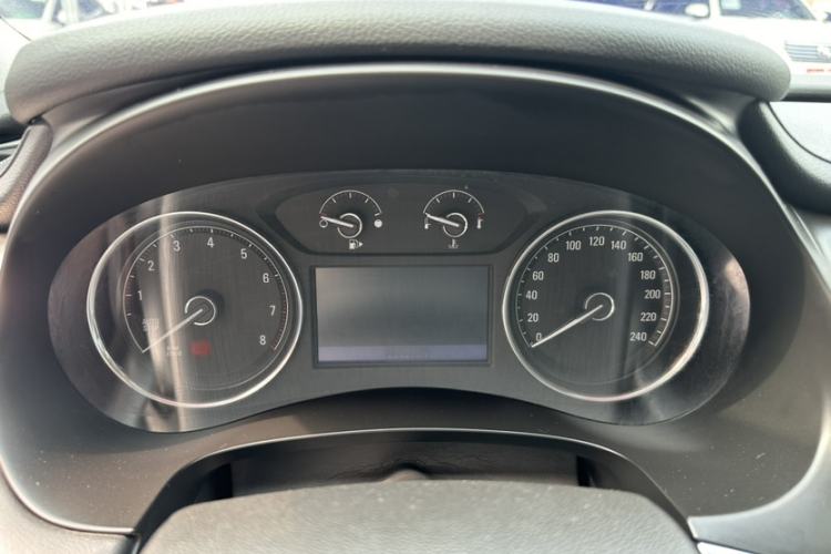 Used Buick LaCrosse 2022 652T Luxury Version
