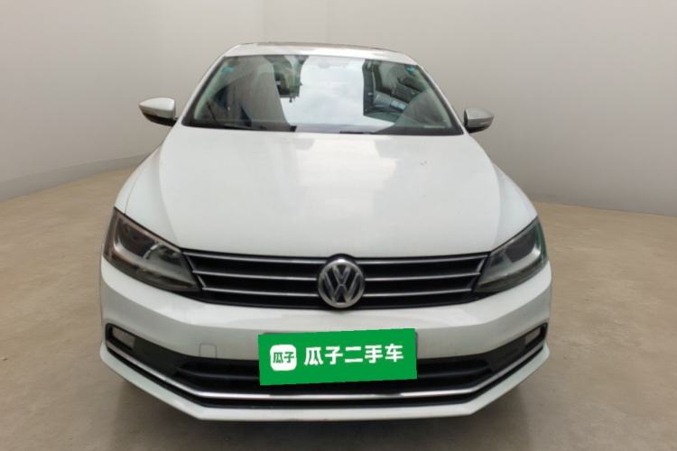 Used Volkswagen Sagitar 2018 1.6L Manual Comfort Model