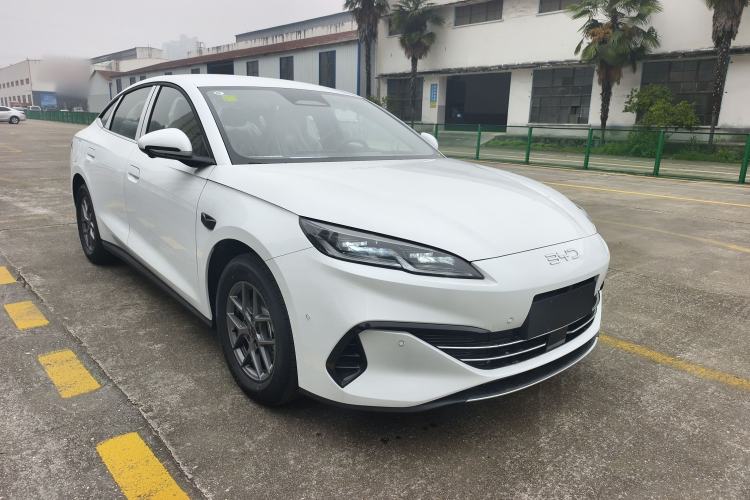 Used BYD Seal 06 New Energy 2025 DM-i Smart Drive 80KM Luxury Model
