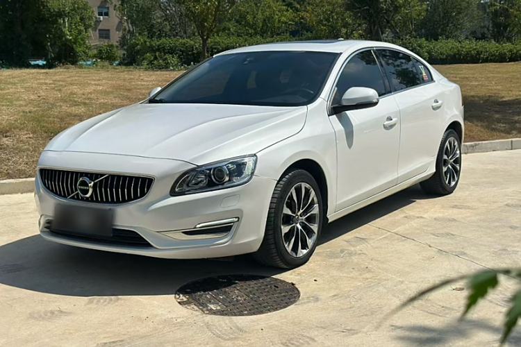 Used Volvo S60 2018 S60L T3 Smart Progress Edition
