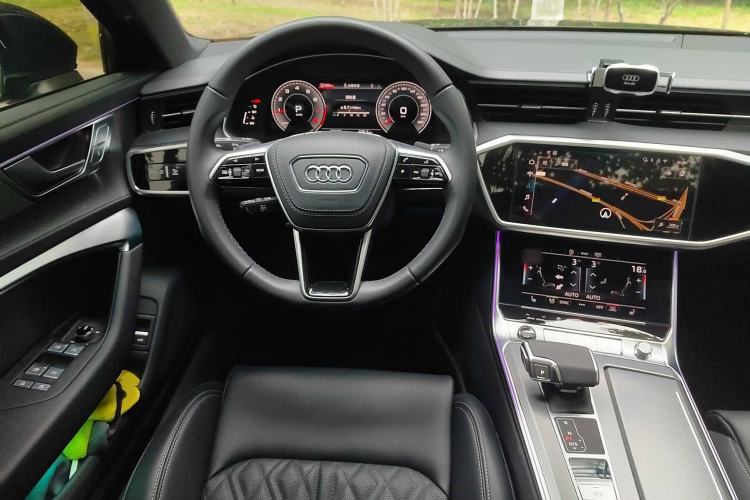 Used Audi A6L 2025 45 TFSI Prestige Dynamic Edition
