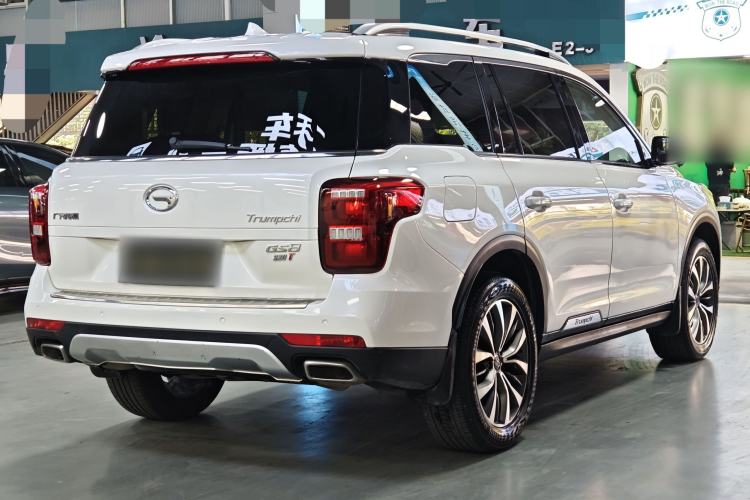 Used GAC Trumpchi GS8 2017 320T Two-Wheel Drive Luxury Smart Connectivity Version (7 Seats)