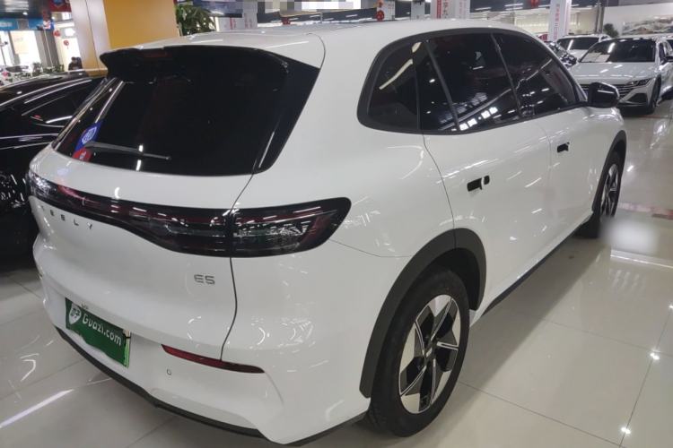 Used  E5 2024 440km Exploration Version
