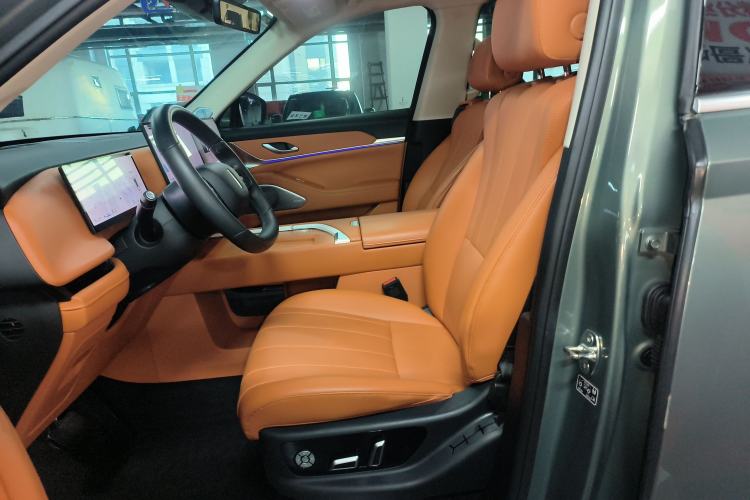 Used Wey Lanshan 2025 Four-Wheel Drive Max
