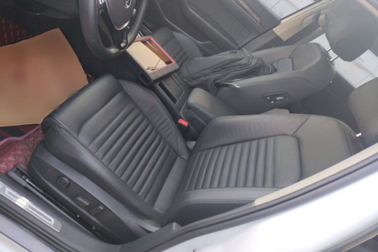 Used Volkswagen Magotan 2019 330TSI DSG Luxury Model China V Standard
