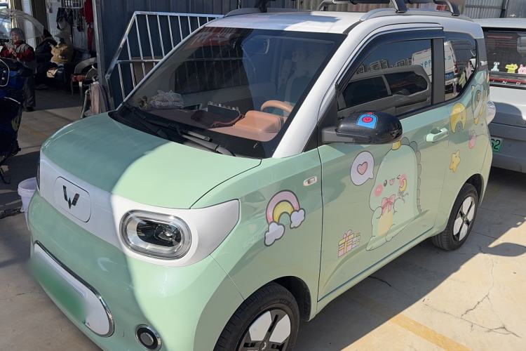 Used Wuling Hongguang MINIEV 2024 3rd Generation 215km Advanced Version
