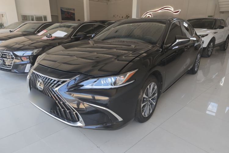 Used Lexus ES 2023 200 Excellence Edition