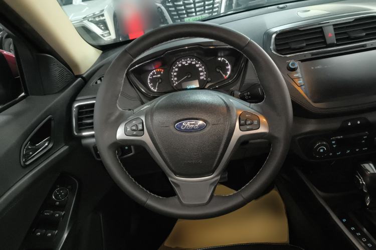 Used Ford Escort 2017 Happiness Edition 1.5L Automatic Fashion Version
