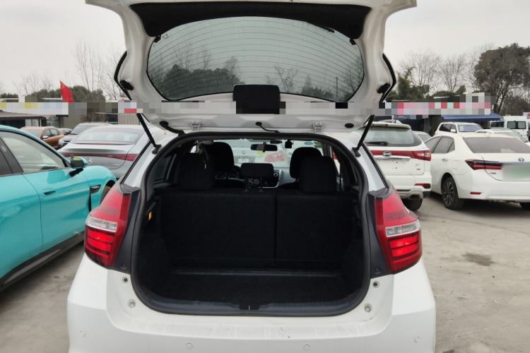 Used Toyota YARiS L Zhi Xuan 2016 Revised 1.5E CVT Charming Edition