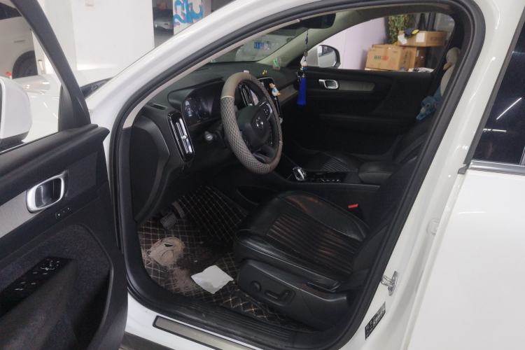 Used Volvo XC40 2021 T4 Four-Wheel Drive Smart Luxury Edition