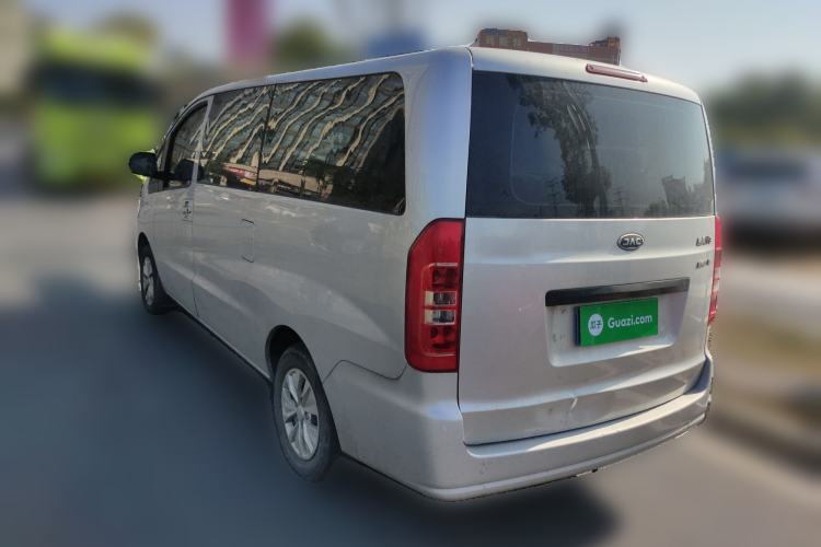 Used  M3 2022 PLUS IKEA Edition 1.8L Comfort Version
