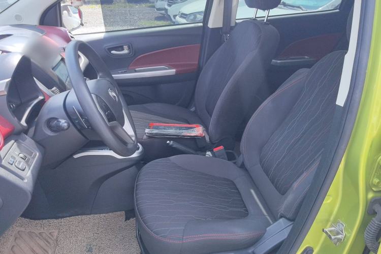 Used Changan Benni 2014 1.4L IMT Luxury Model with Sunroof
