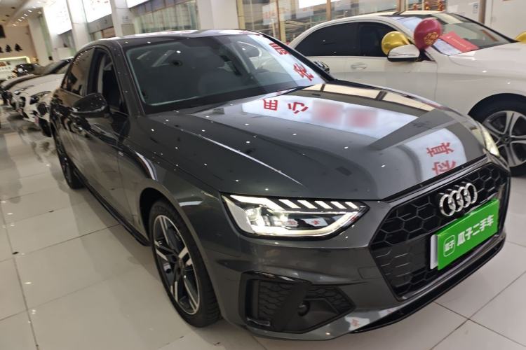 Used Audi A4L 2022 40 TFSI Luxury Dynamic Model