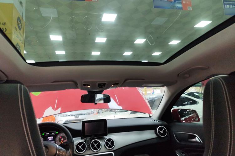 Used Mercedes-Benz GLA 2016 GLA 200 Fashion Model