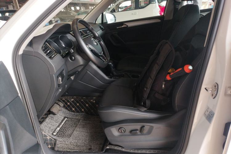 Used Volkswagen Tiguan L 2018 280TSI Automatic Two-Wheel Drive Comfort Edition
