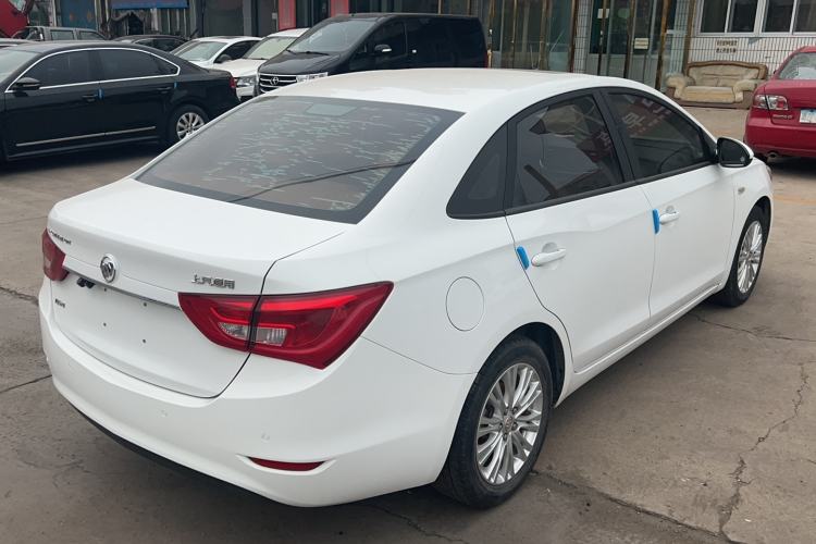 Used Buick GT 2017 15N Automatic Elite Version
