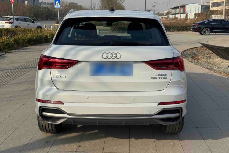 Used Audi Q3 2023 35 TFSI Fashion Dynamic Model (1.5T)
