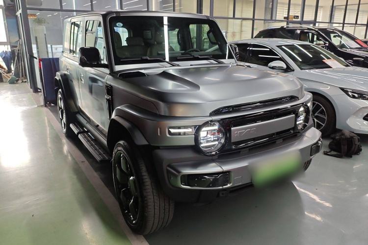 Used  V23 2025 501 Four-Wheel Drive Intelligent Driving Version
