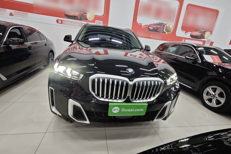 Used BMW X5 2023 xDrive 30Li Luxury M Sport Package