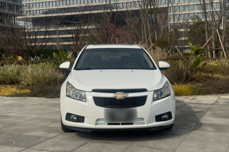 Used Chevrolet Cruze 2013 Hatchback 1.6T Automatic Flagship Model