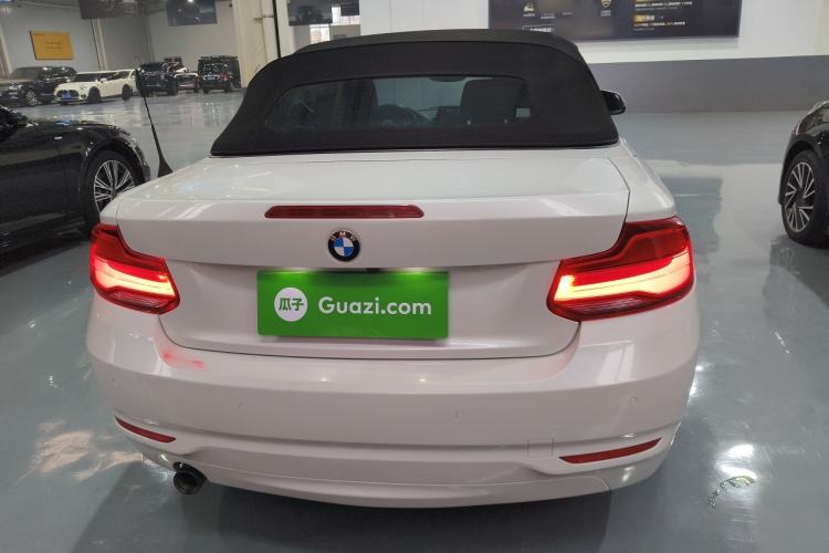 Used BMW 2 Series 2018 220i Convertible Coupe Sports Design Package