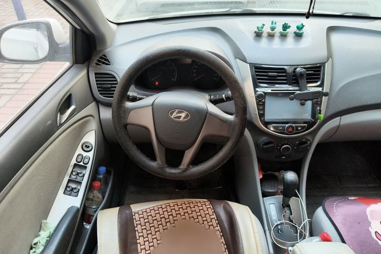 Used Hyundai Verna 2014 1.4L Automatic Smart GLS