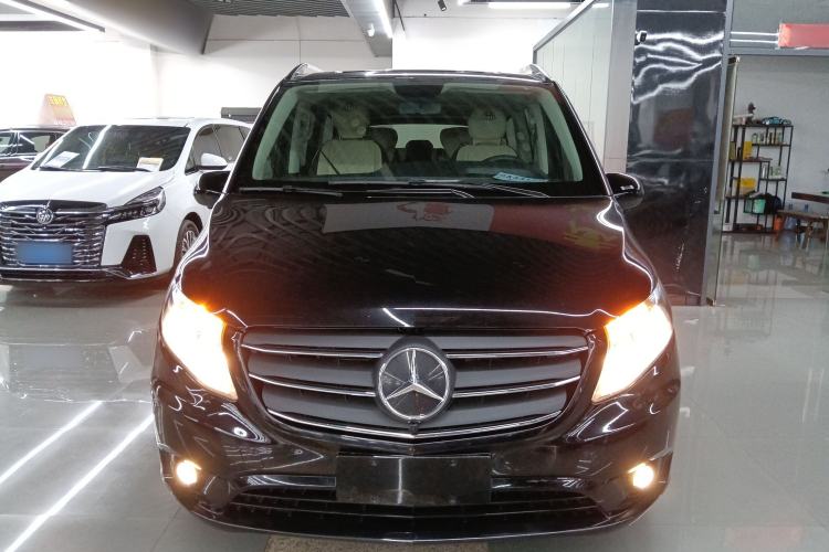 Used Mercedes-Benz Vito 2021 2.0T Elite Version 7 Seats
