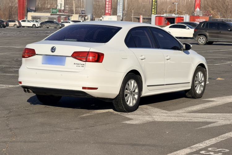 Used Volkswagen Sagitar 2016 230TSI 25th Anniversary Edition